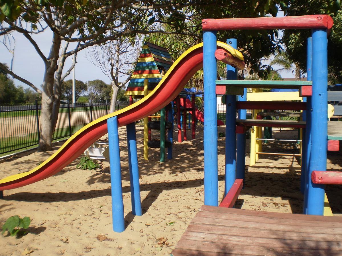 Koonwarra Holiday Park Lakes Entrance Exteriör bild